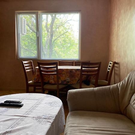 Апартамент Мидия Енос Русе Apartment Luaran gambar