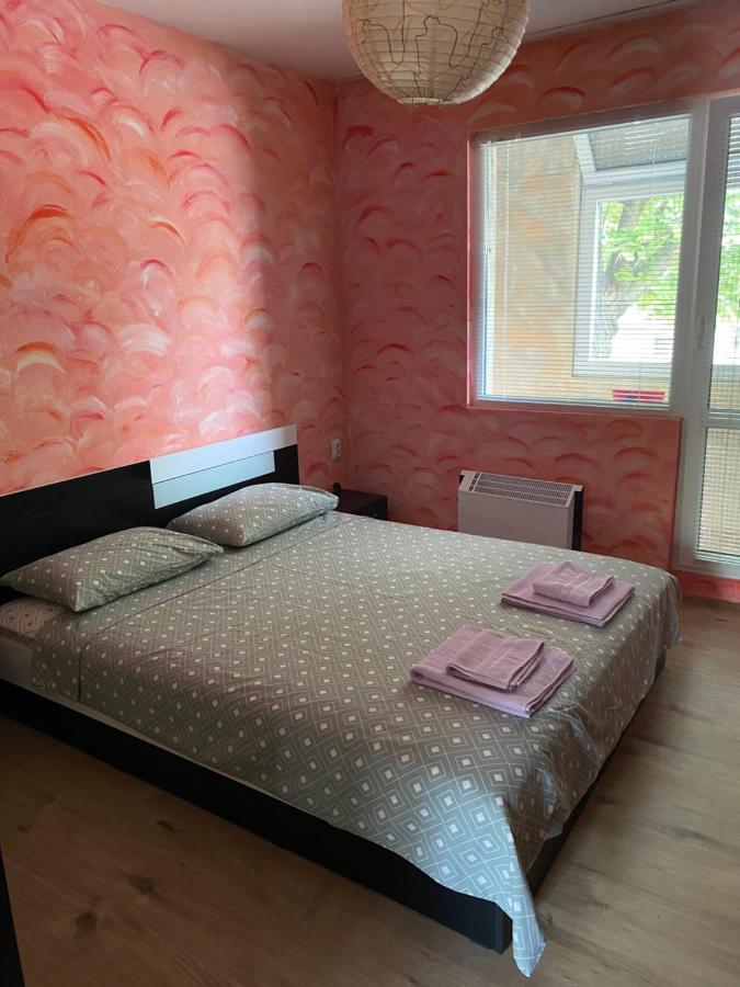 Апартамент Мидия Енос Русе Apartment Luaran gambar